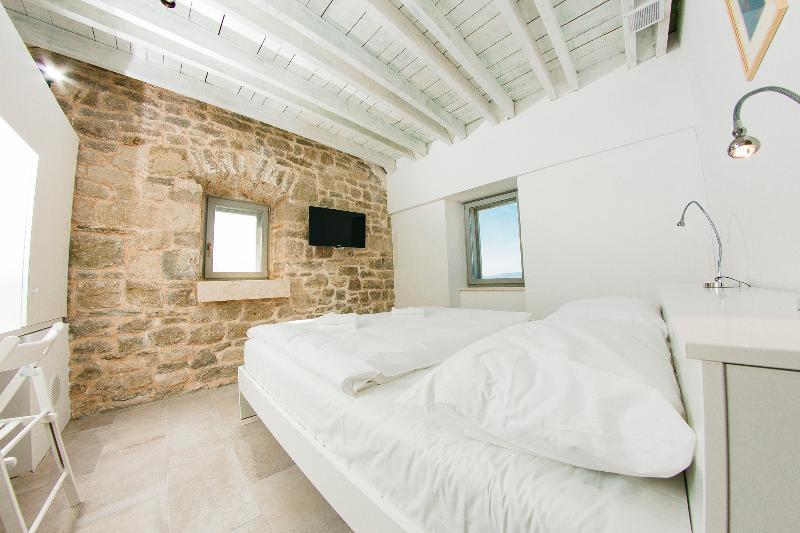 Stone Lady - Holiday Home Omiš Zewnętrze zdjęcie